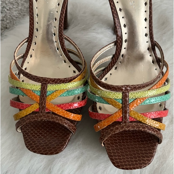 BCBG Girls Snake Print Multicolor Ribbed Heel Platform Sandals - Picture 3 of 10